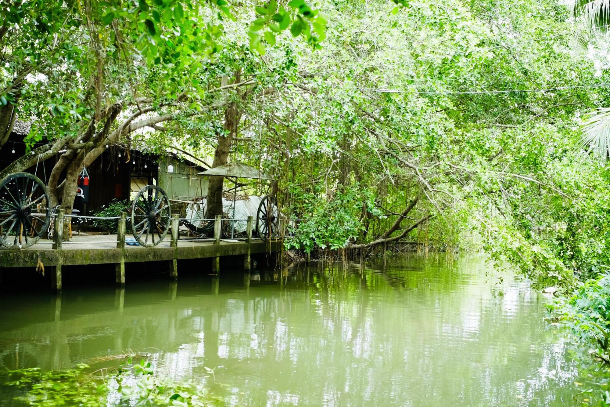 Hometravel Mekong Cần Thơ Exterior foto